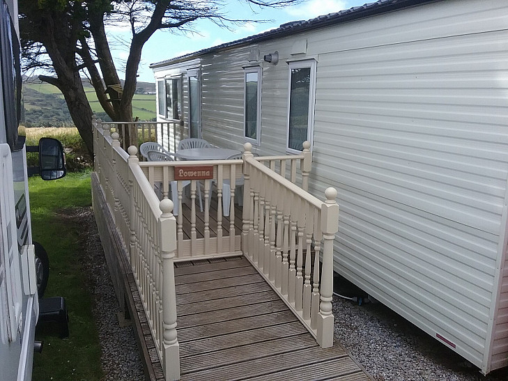  Platinum Plus Willerby  Carnival Mk 3 hire arnold