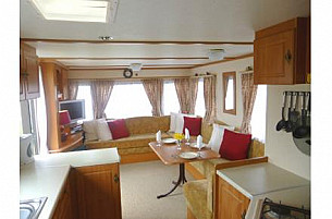 Willerby Gold Static Caravan  for hire in  Porthmadog