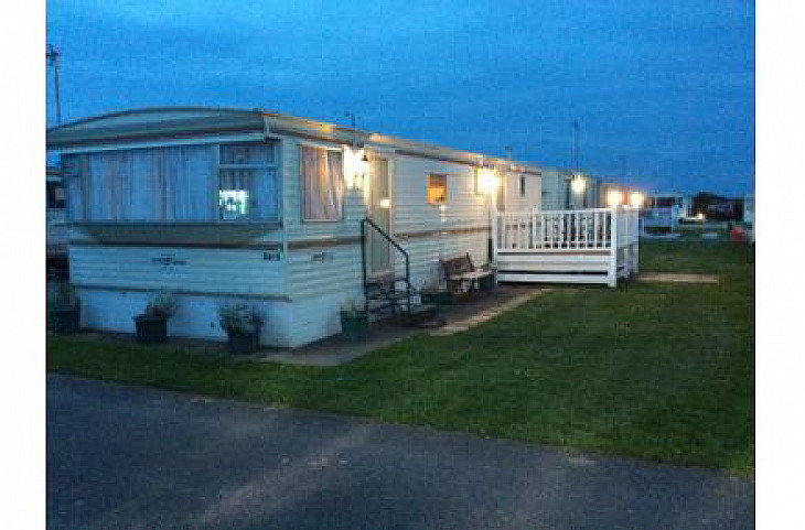 Caravan rental Rhyl - Carnaby Siesta