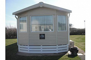 Swift Burgundy Static Caravan  for hire in  Porthmadog