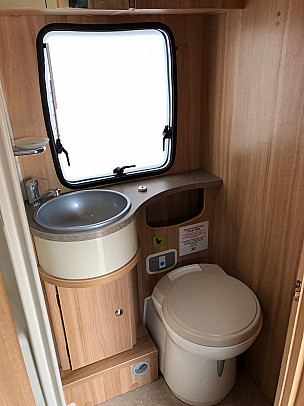 Motorhome hire COLWYN BAY