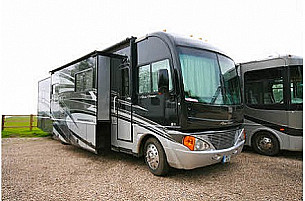 RV hire Pinner