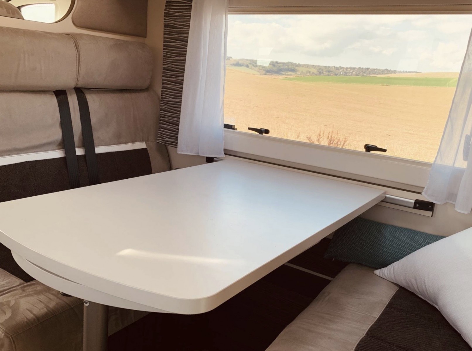 Motorhome hire Eastbourne Benimar Mileo 346