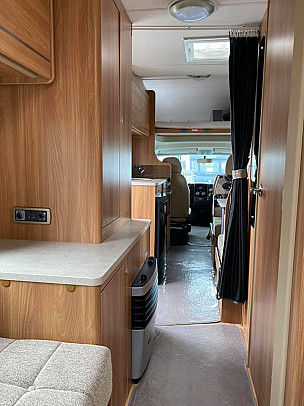 Motorhome hire Hugglescote