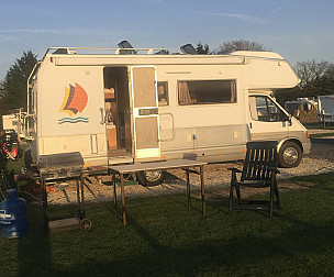 Motorhome hire Seer Green 