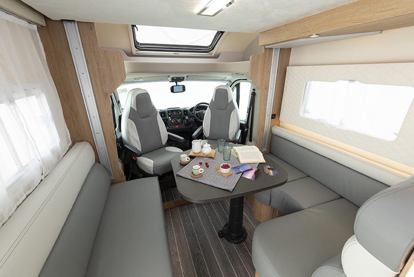 Motorhome hire Exeter Roller Team TLine 590