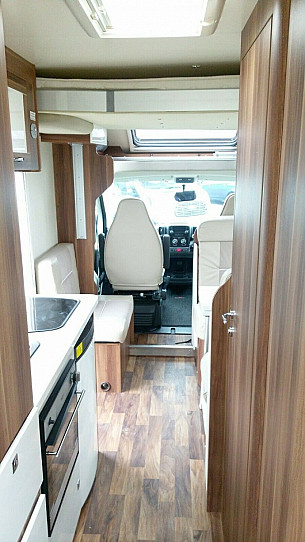 Motorhome hire Merrylees Road, Thornton