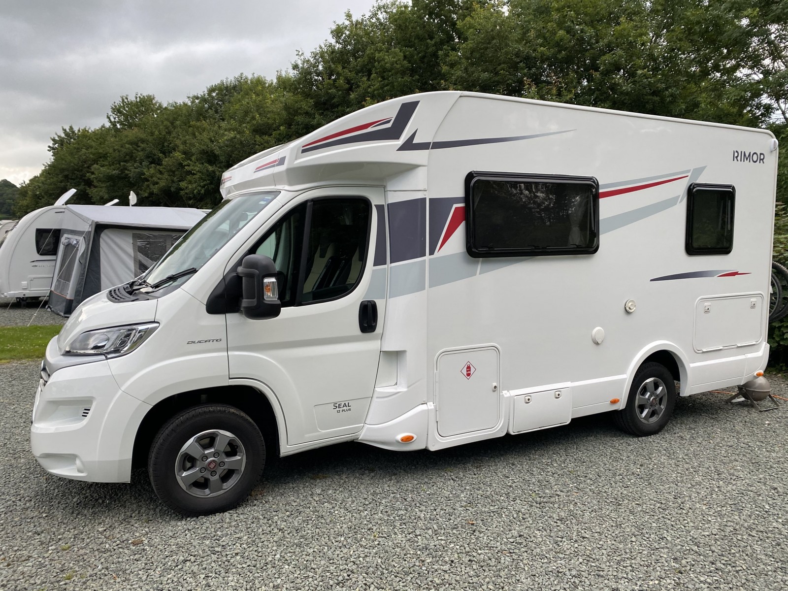 Motorhome hire Southampton Rimor Seal 12 Plus "Tourer"