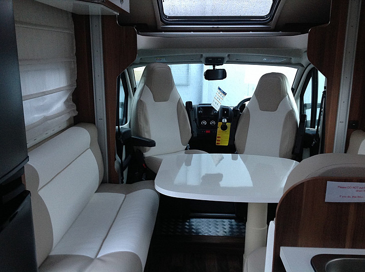 Motorhome hire Edinburgh Roller Team 590 TLine (Manual) Motorhome hire Edinburgh Roller Team 590 TLine (Manual)