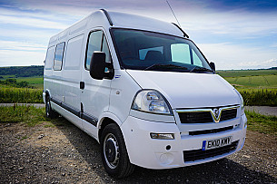 Campervan hire West Grinstead