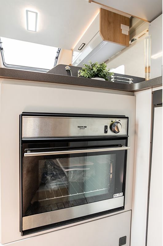 Motorhome hire Swadlincote Roller Team TLine 743