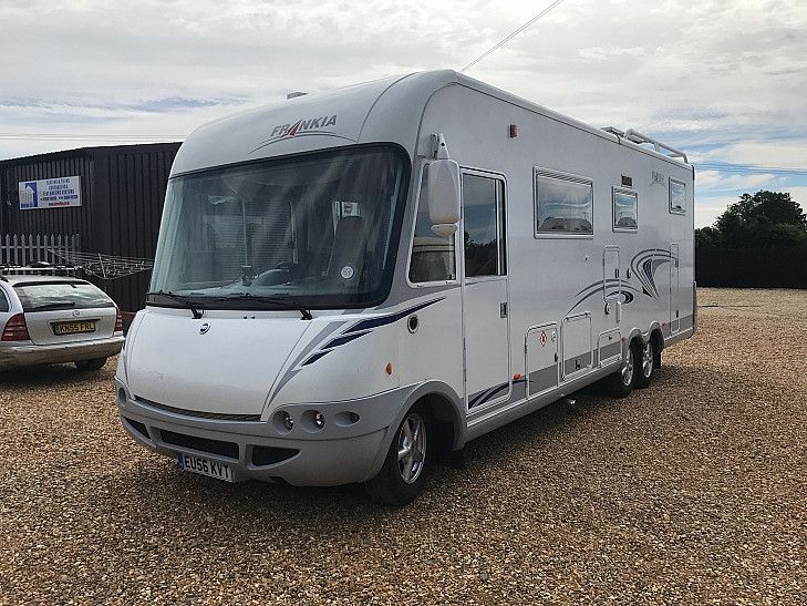 Fiat Frankia 'Frankie' 820gd Luxury Class hire Colwyn Bay