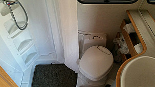 Motorhome hire Lochwinnoch