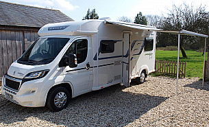 Motorhome hire Lechlade