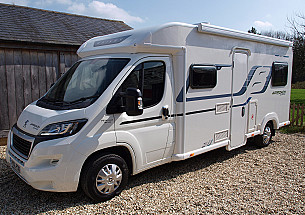 Motorhome hire Lechlade