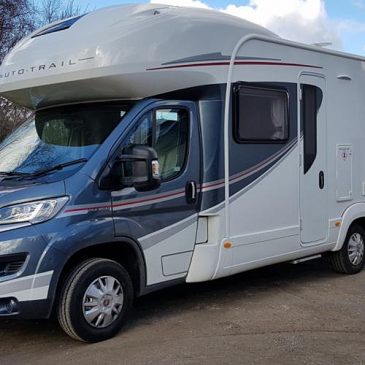 Motorhome hire Elgin Autotrail Tribute 726