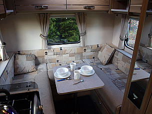 Motorhome hire Lechlade