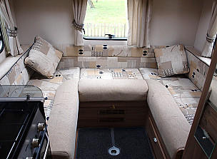 Motorhome hire Lechlade