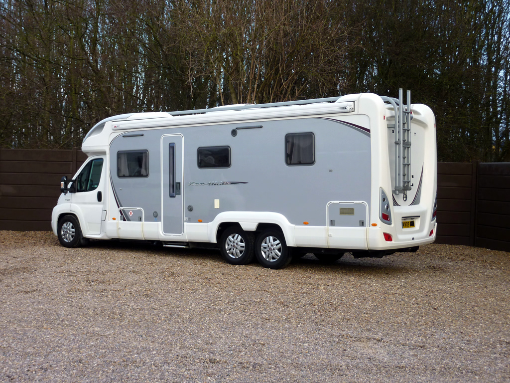 Motorhome hire derby Swift Kontiki 669