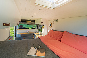 Campervan hire Melbourn 
