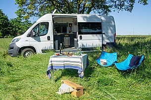 Campervan hire Melbourn 