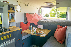Campervan hire Melbourn 