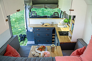 Campervan hire Melbourn 
