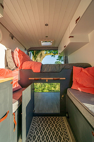 Campervan hire Melbourn 