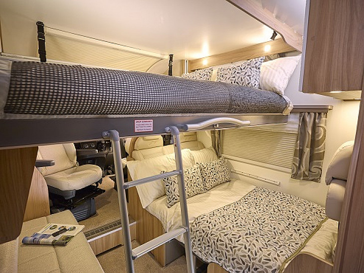 Motorhome hire Andover Bailey Approach Autograph 796