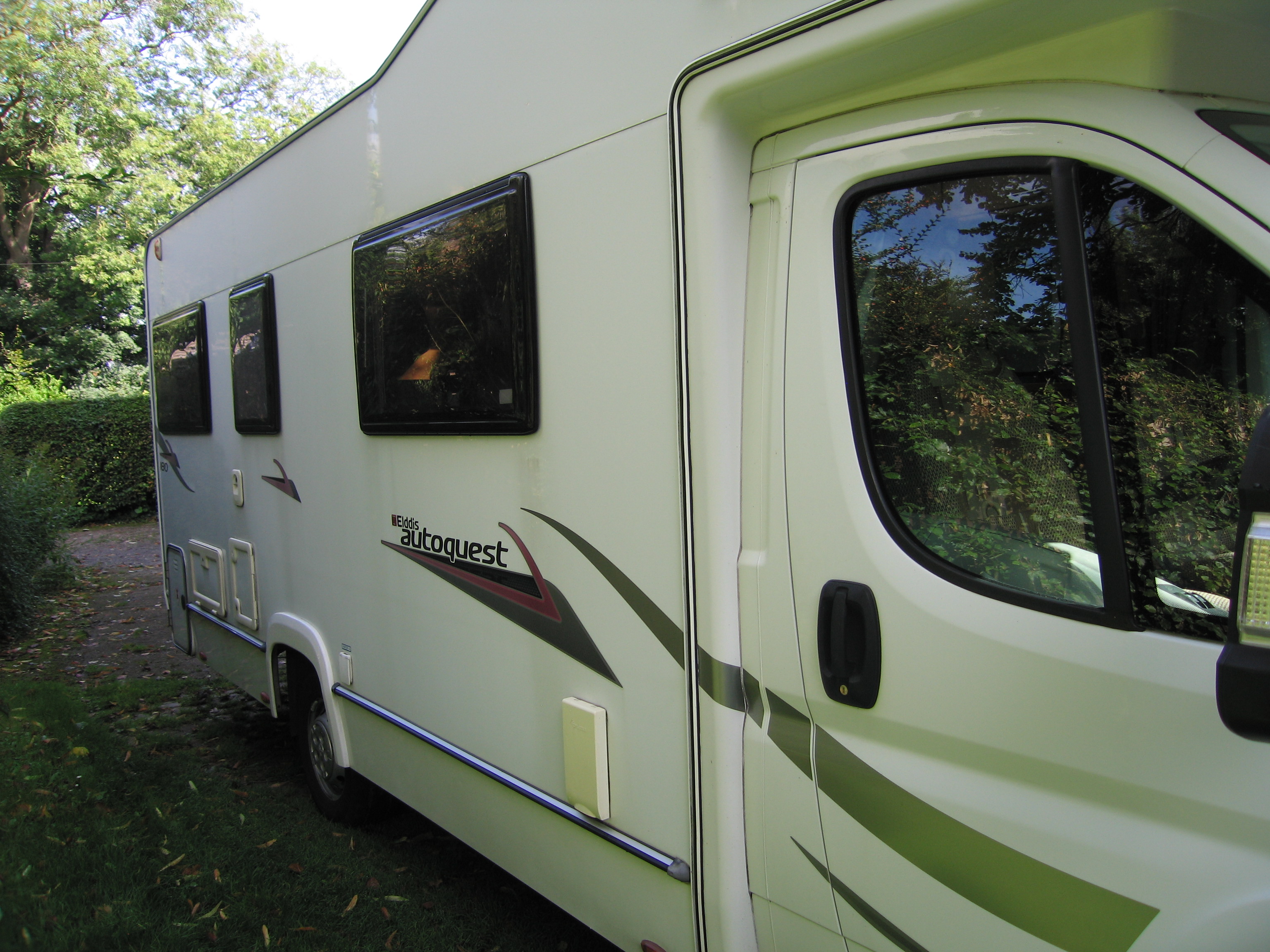 Motorhome hire GRANTHAM Elddis 180