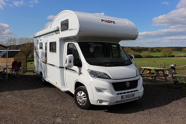 Pilote C700s hire Kingsley