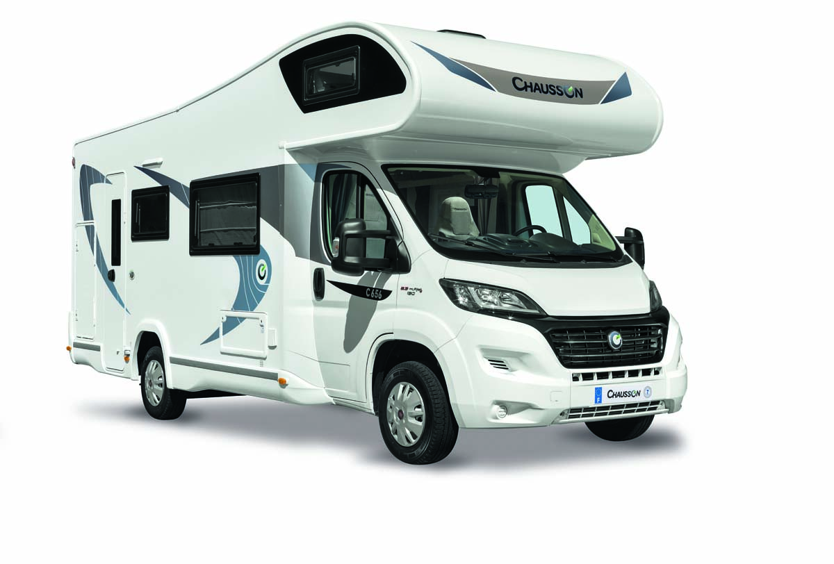 Motorhome hire Tiffield Chausson C656 6 Berth Motorthome Hire C656