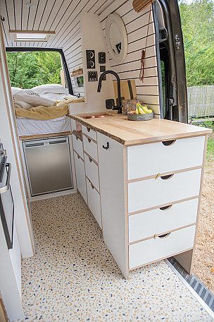 Campervan hire Cowbeech