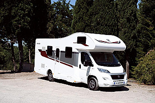 Motorhome hire wingate