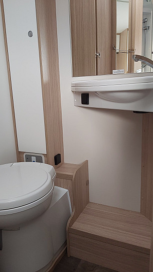 Motorhome hire Dalkeith