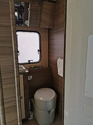 Motorhome hire Broxburn