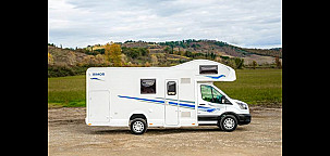 Rimor evo 5 6 berth motorhome Evo 5 large garage Motorhome  for hire in  Alfreton