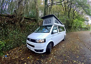 VW Transporter T5.1 Campervan  for hire in  Gloucester