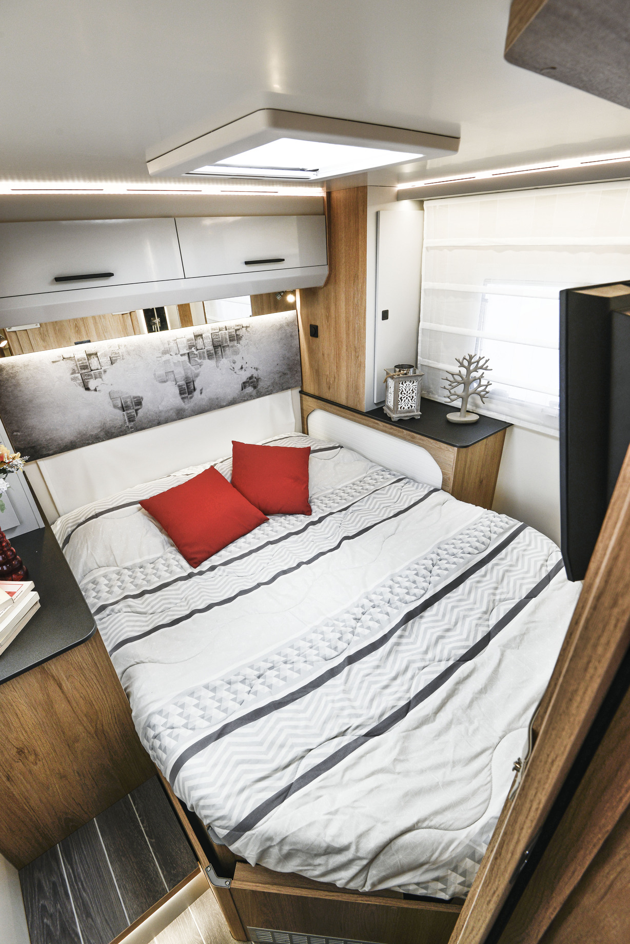 Motorhome hire Northwich Rollerteam Pegaso 740