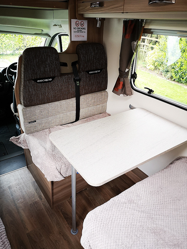 Motorhome hire Hillsborough Swift Escape 696