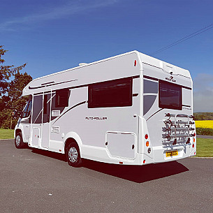 Motorhome hire Whitecairns