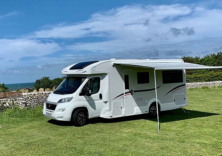 Fiat Ducato Autoroller 747 hire Sheringham