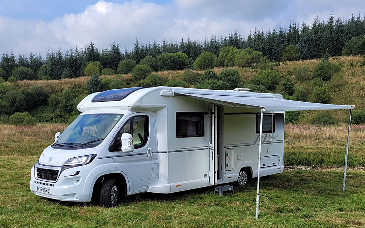 Peugeot Autograph, 4 Berth 75 hire Westerkirk