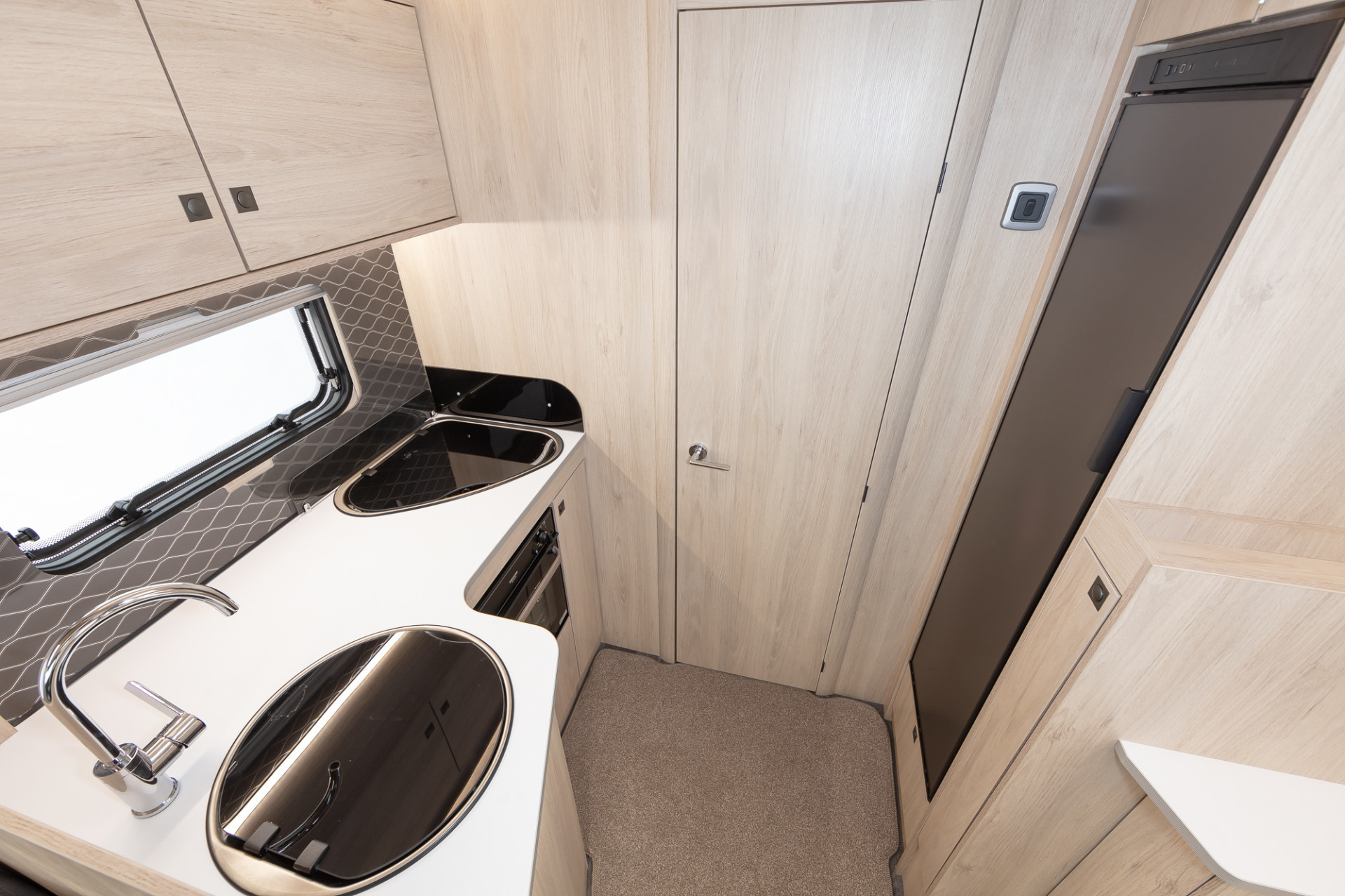 Motorhome hire Brackley AutoTrail F60