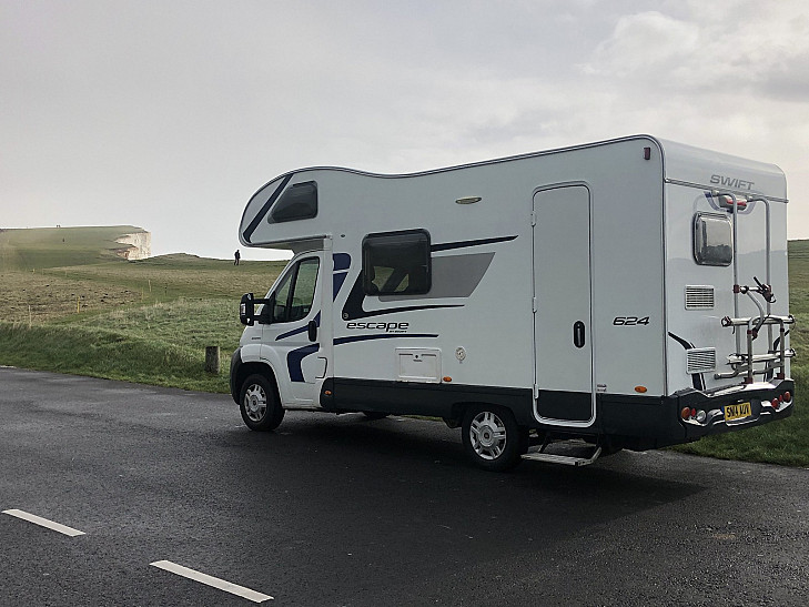 Motorhome hire Eastbourne Swift Escape 624