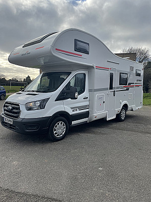 Roller team 675 Motorhome  for hire in  Sevenoaks