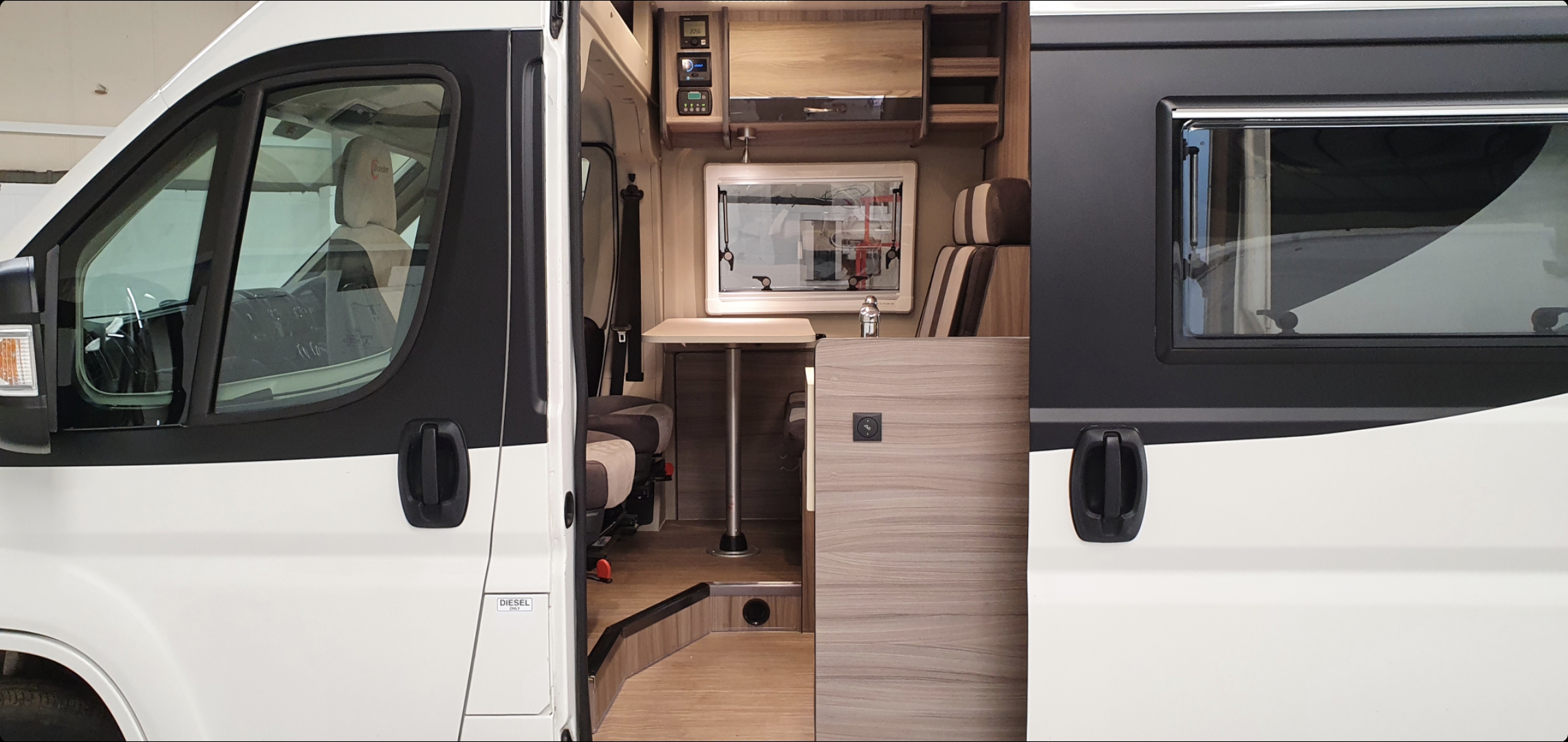 Campervan hire Alfreton STUNNING CUSTOM BUILT 2 BERTH CAMPER Peugeot