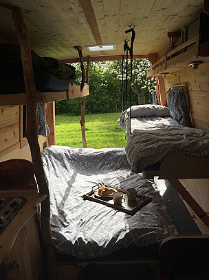 Campervan hire Woodthorpe 