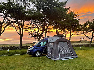 Campervan hire Waterbeck