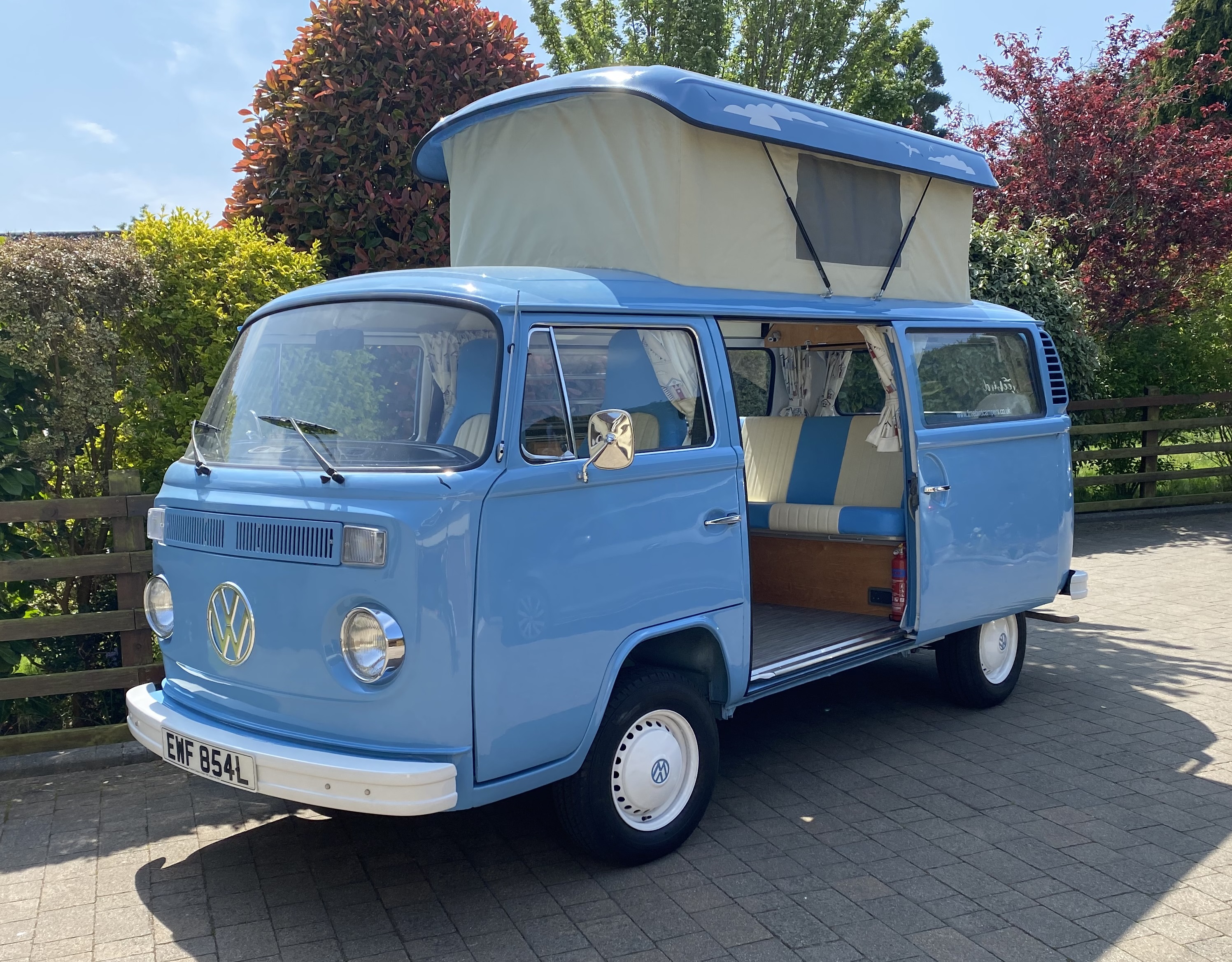 VW T2 Bay Campervan - Campo Campervan  for hire in  Bideford